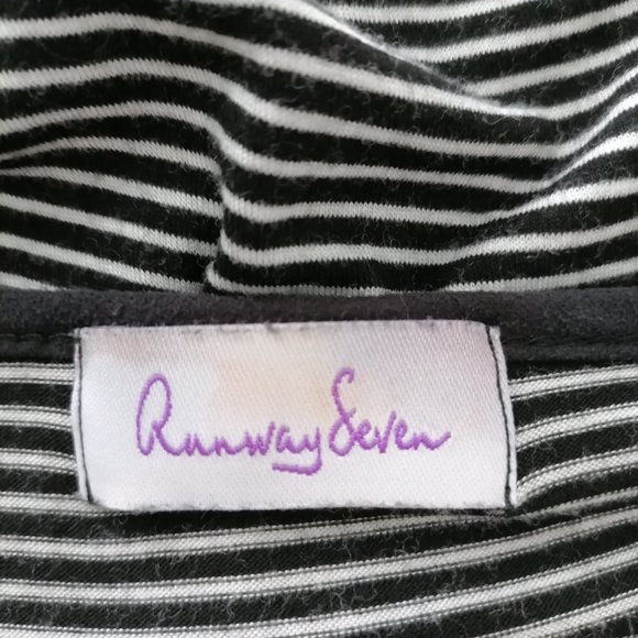 Runway Seven Womens Black White Round Neck Striped Hi Low Flowy Top Size S - Picture 5 of 6
